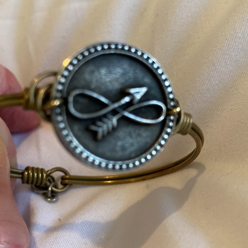 Luca + Danni “embrace the journey” bangle bracelet. EUC. Two tone.